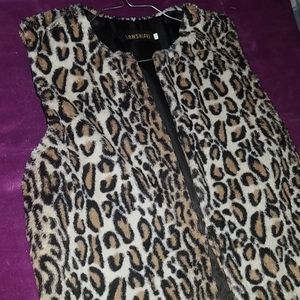NWOT Cheetah Print Vest